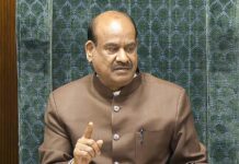 लोकसभा अध्यक्षांच्याविरोधात अविश्वास प्रस्ताव; ११८ खासदारांच्या स्वाक्षऱ्या