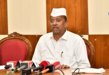 मंत्रालयातील लाचप्रकरणानंतर मंत्री नरहरी झिरवाळ ‘नॉट रिचेबल