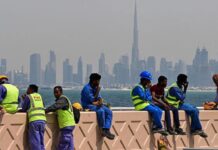 आखाती युद्धामुळे स्थलांतरित कामगारांच्या कुटुंबांचे भविष्यही संकटात !