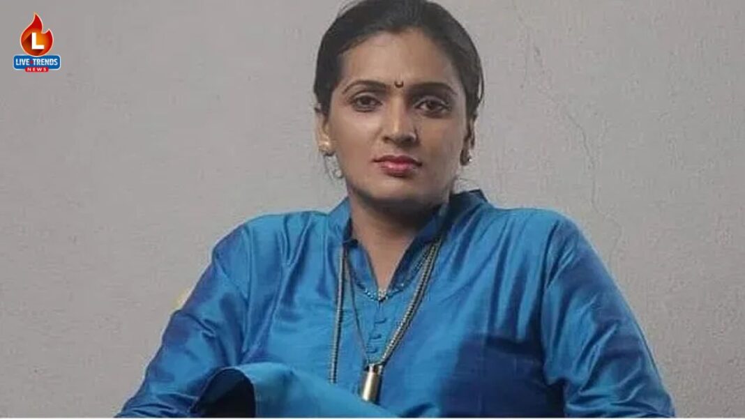 विधानपरिषदेसाठी रूपाली ठोंबरे इच्छुक; सुनेत्रा पवारांना पत्राव्दारे ...