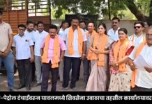 डिझेल-पेट्रोल टंचाईवरून यावलमध्ये शिवसेना उबाठाचा तहसील कार्यालयावर मोर्चा